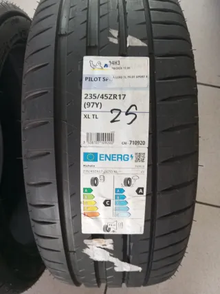 2 Neumáticos Michelin Pilot Sport 4 235/45ZR17 97Y