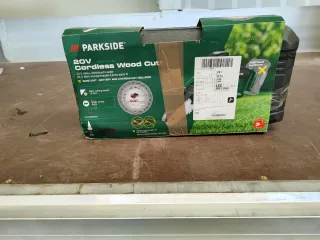 Cortador madera Parkside 20V sin batería