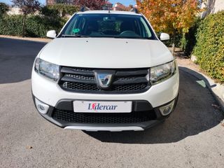 Dacia Sandero 2015