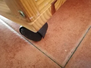 Carrello per verdura in legno e metallo