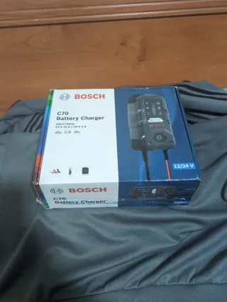 Cargador bateria  Bosch c70