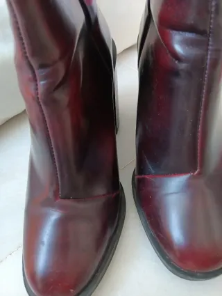 Botín burdeos tacón ancho T38