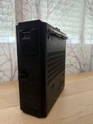 Radio Sanyo RP-8252TZ Amplificador Woofer