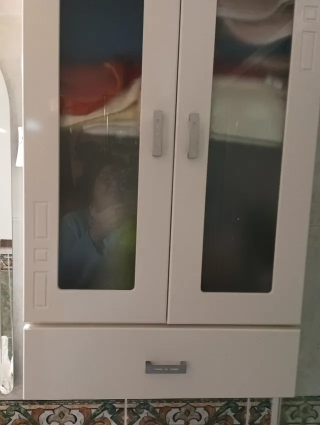 Mueble baño lacado blanco con puertas cristal