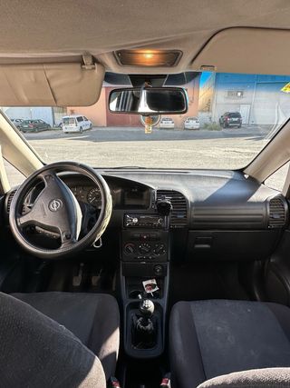 Opel Zafira 2003