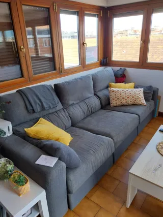 Sofá ESKILSTUNA 4 plazas gris