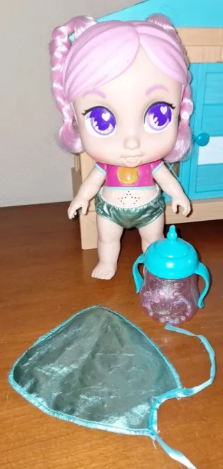 Muñeca Gabi con accesorios