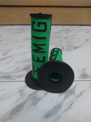 Puños bicompuesto Emig