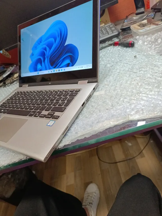 Dell Inspiron 13-7359 Touch