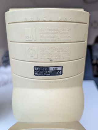 Pareja Altavoces KEF Model 60S Beige/Gris