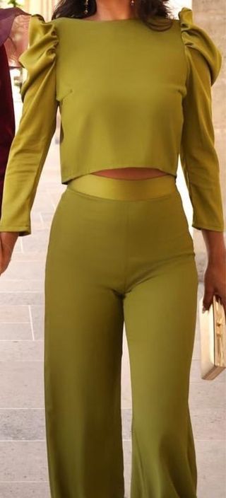 Conjunto fiesta verde oliva