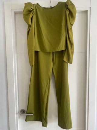 Conjunto fiesta verde oliva