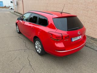 Opel Astra 2015