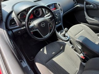 Opel Astra 1.7CDTI 110 CV 6 VELOCIDADES