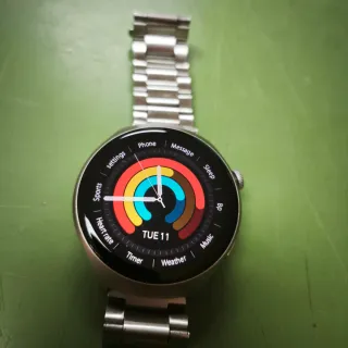 Smartwatch multicolor e argento