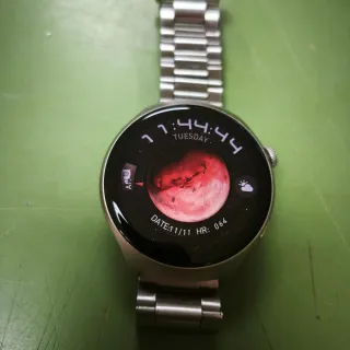 Smartwatch multicolor e argento