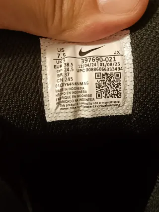 T38,5 Nike Air Max Command Negras