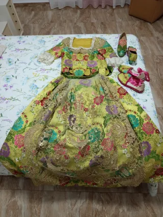 Traje de Fallera Multicolor Talla 36 , 38