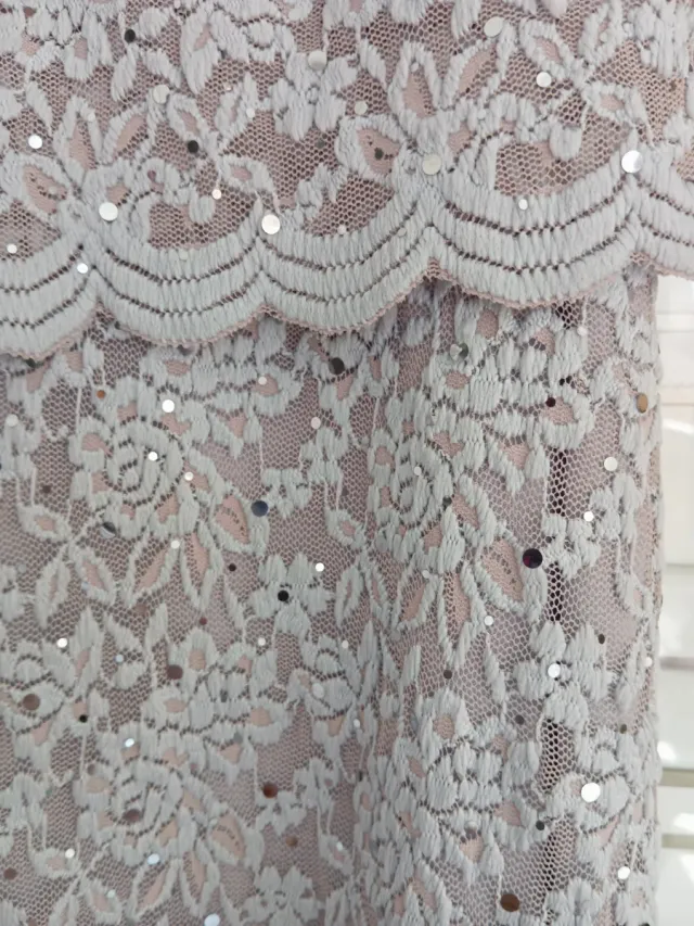 Vestido Per Una gris y plateado