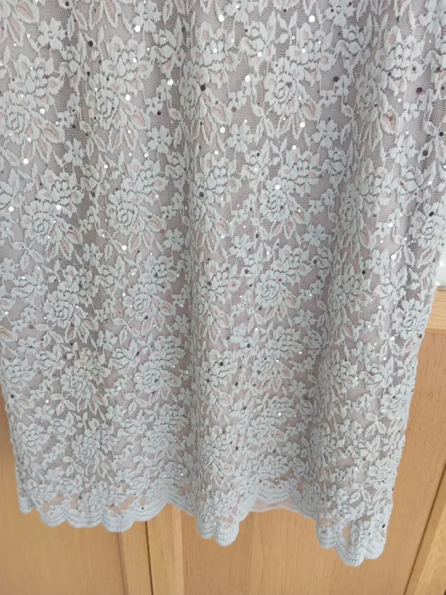 Vestido Per Una gris y plateado