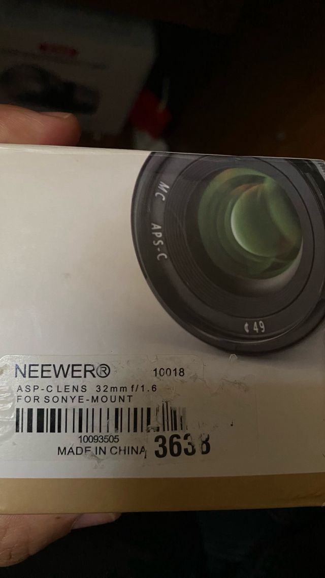 Objetivo Neewer ASP-C 32mm f/1.6 Sony E-Mount