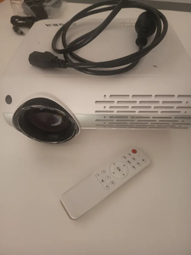 Proyector Yaber Blanco