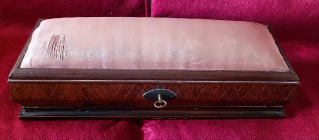 Costurero madera con cajones y compartimentos