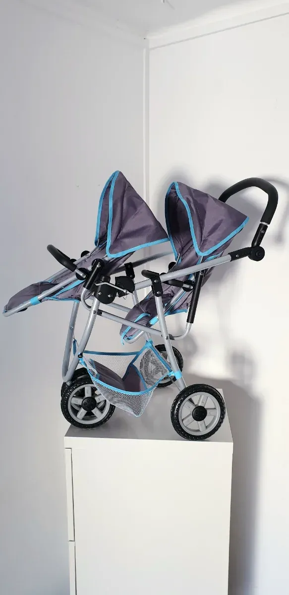 COCHE PLEGABLE PARA 2 MUÑECAS