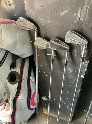 Juego de hierros mizuno