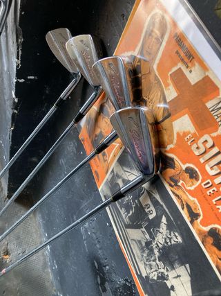 Juego de hierros mizuno