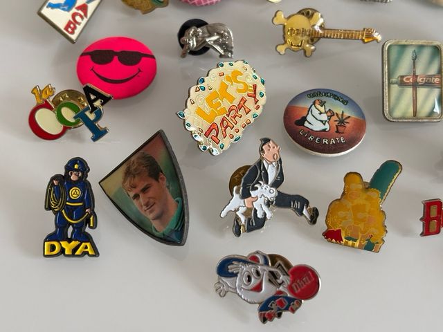 Lote de Pines Coleccionables