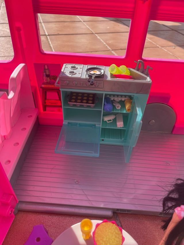 Camper Barbie con Accesorios