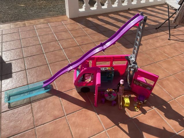 Camper Barbie con Accesorios