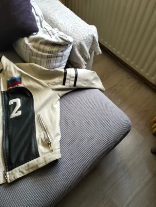 Cazadora Piel Motera Negra y Blanca