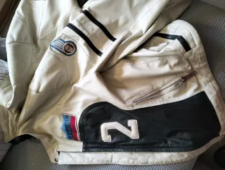 Cazadora Piel Motera Negra y Blanca