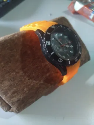 Reloj Negro y Naranja para Hombre
