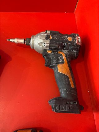 Taladro Percutor Worx H3 + Atornillador WX261