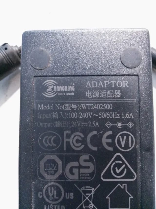 Fuente Alimentación 24V 2.5A