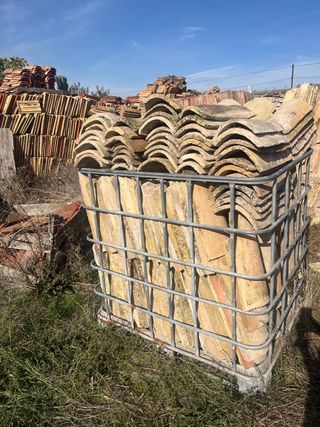 Tejas antiguas de barro