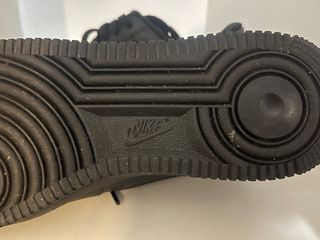 Nike Air Force 1 Negras