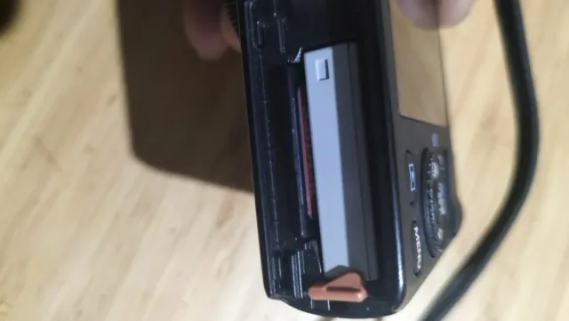 Cámara Canon PowerShot S100