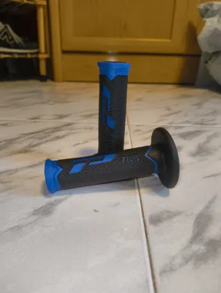 Puños Bicomposición Progrip 788