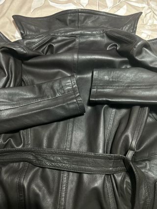 Gabardina de piel Impala mujer  color negro