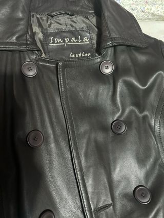 Gabardina de piel Impala mujer  color negro