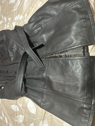 Gabardina de piel Impala mujer  color negro