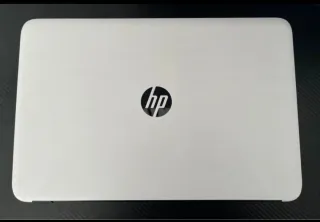 Portátil HP i7 Plata y Negro