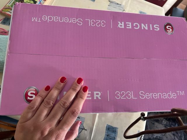 Máquina de coser Singer Serenade 323L