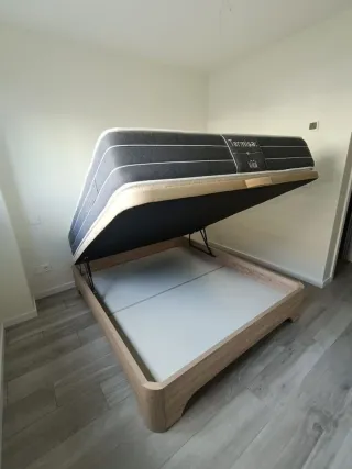 LIQUIDACION: Colchones, somieres + patas y canape