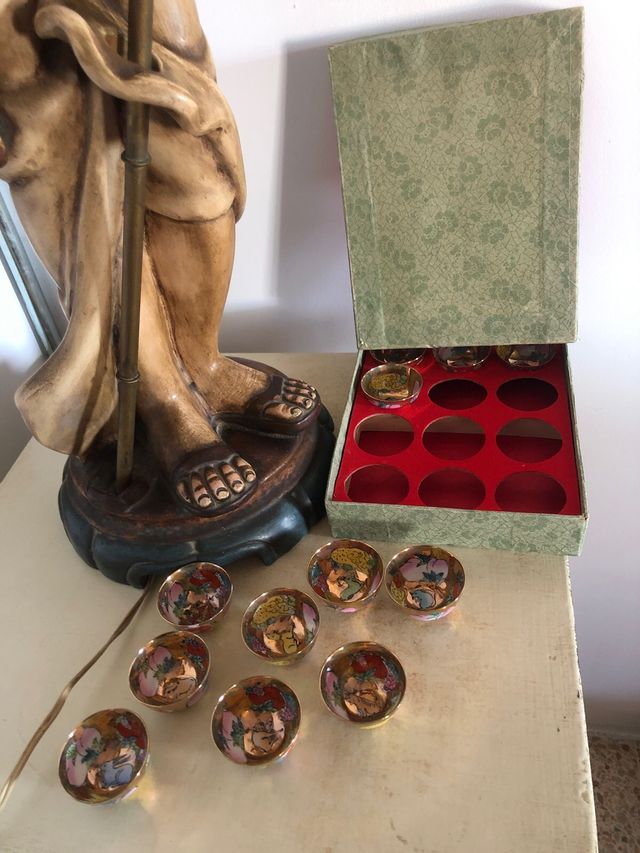 Antiguos cuencos chinos. pintados a mano