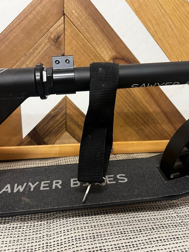 Patinete Sawyer Bikes Negro 10- adulto